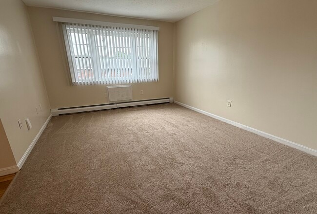 Building Photo - 41 Glenn Rd