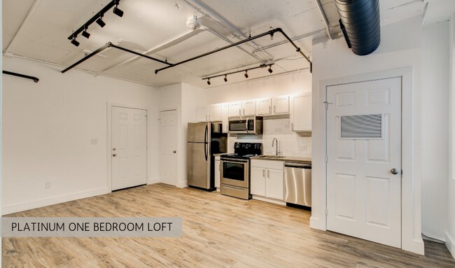 Capitol On 28th Apartments Oklahoma City Ok Apartments Com