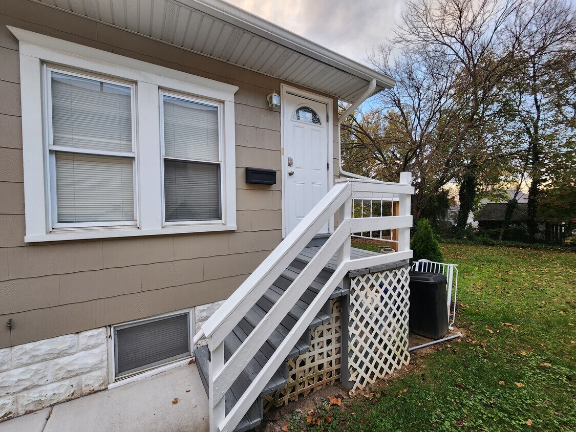 23 E 3rd Ave Unit B, Runnemede, NJ 08078 Apartments in Runnemede, NJ