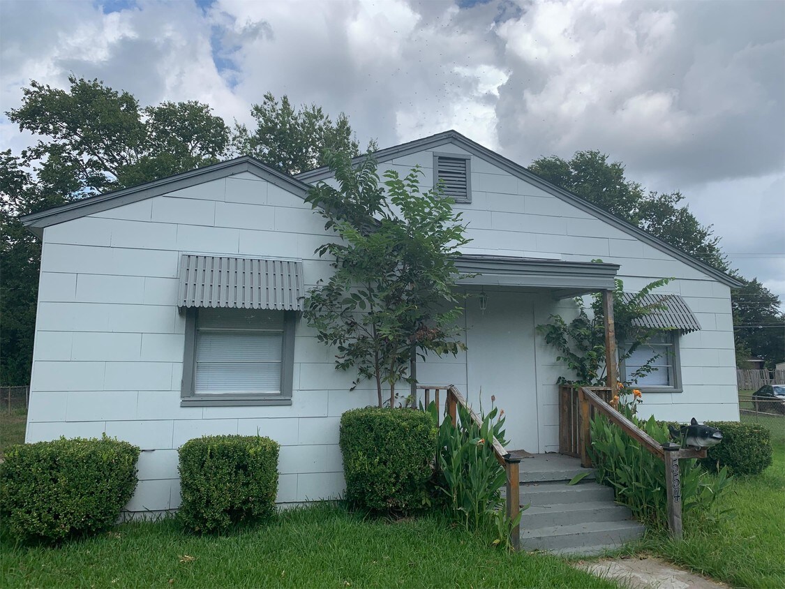 554 Loraine Cir, Greenville, TX 75401 House Rental in Greenville, TX