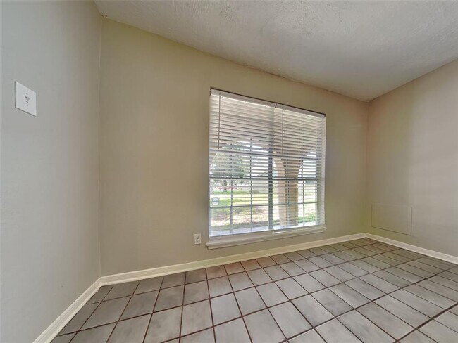Foto del edificio - 22906 Green Bark St