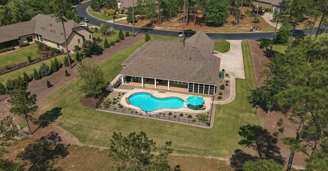 Building Photo - 597 Wentworth Cir