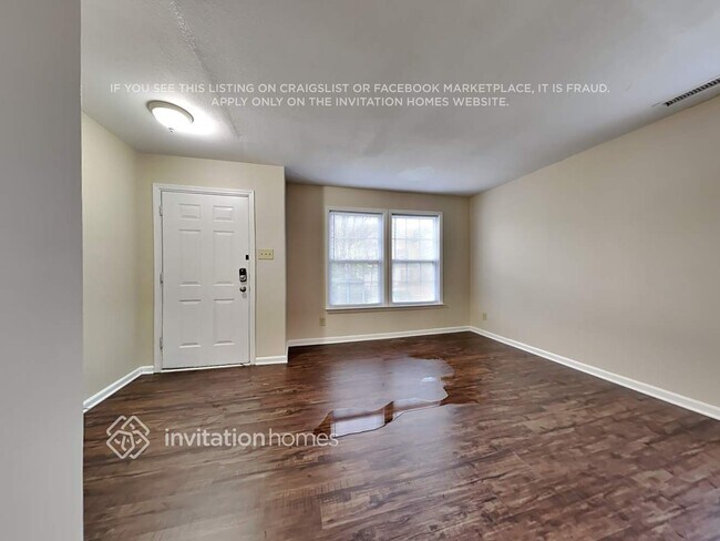 Foto del edificio - 4543 Stone Mountain Dr