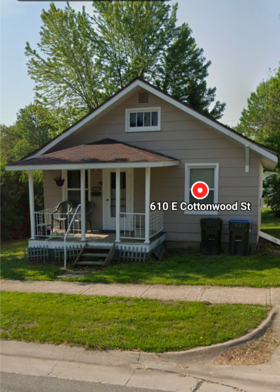 Building Photo - 610 E Cottonwood St