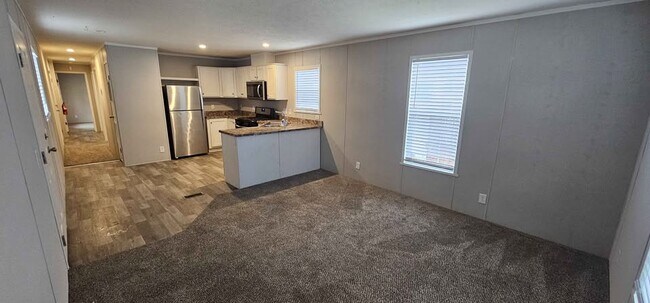 Foto del edificio - 58 Tulip Ln