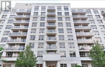 Building Photo - 3650 Kingston Rd