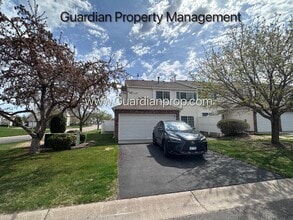 Building Photo - 15952 Finch Ln