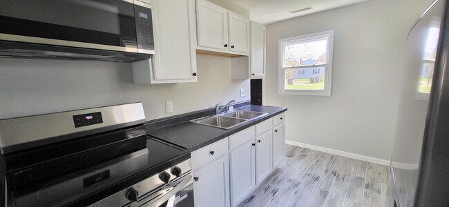 Foto del edificio - 4121 Monroe St