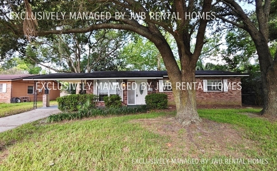 Foto principal - 2490 Woolery Dr
