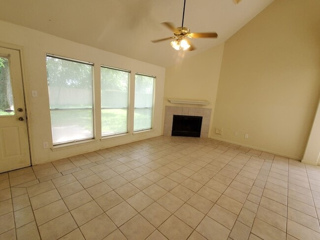 Foto del edificio - 21435 Park Mill Ln