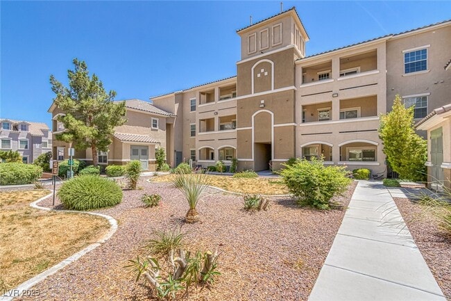 Building Photo - 8777 W Maule Ave