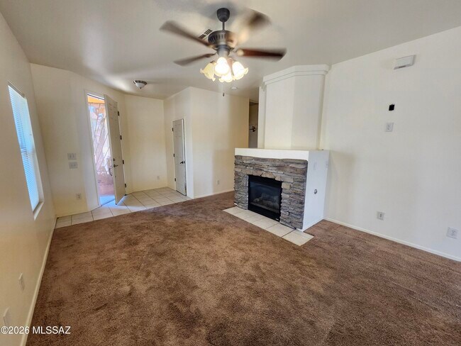 Foto del edificio - 4258 E Wading Pond Dr
