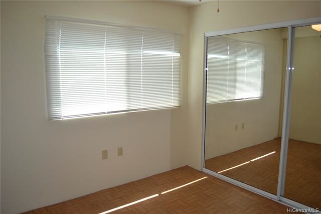 Building Photo - 94-979 Kauolu Pl