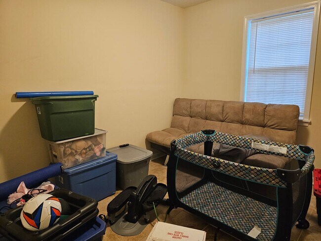 Photo - GS-623 38th St Apartment