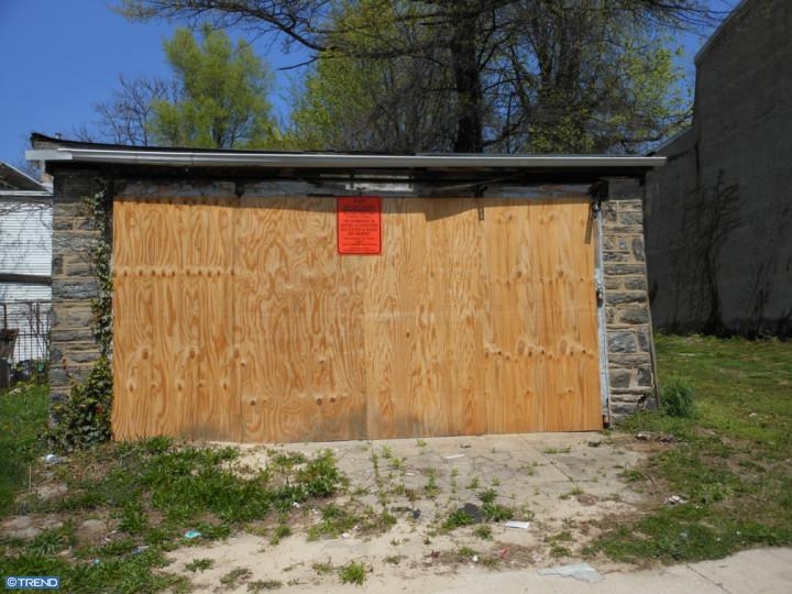  - 700 E Chelten Ave