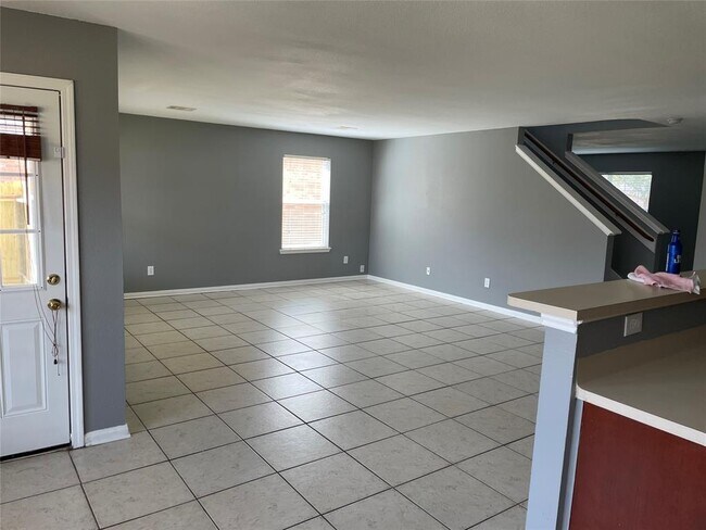 Foto del edificio - 16314 Cole Bridge Ln