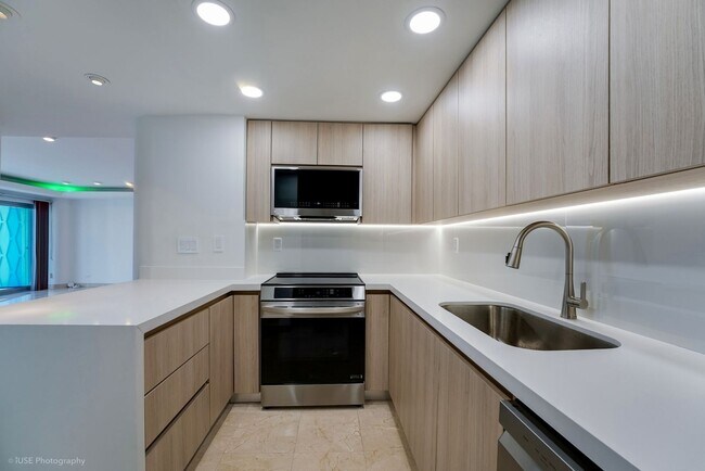 Foto del edificio - Stunning Waterfront Living in South Brickell