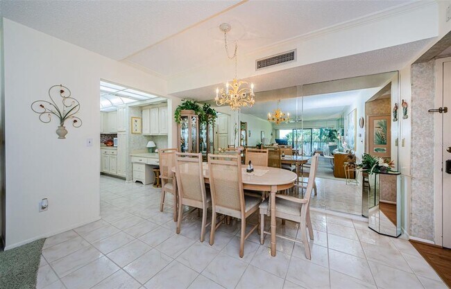 Foto del edificio - 2700 Bayshore Blvd