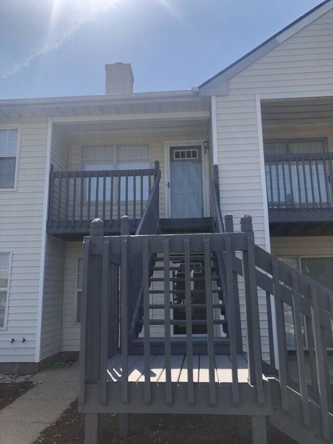 Foto del edificio - Charming Condo in Churchland Southwest