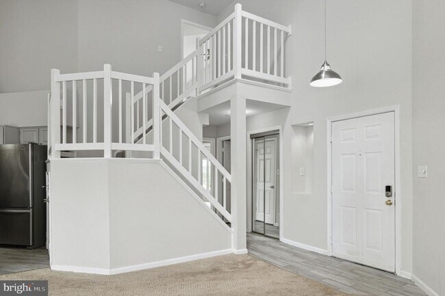 Building Photo - 6954 Ellingham Cir