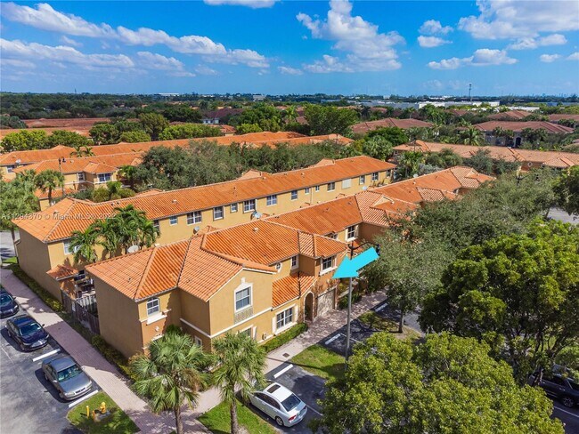 Building Photo - 8423 NW 138th Terrace