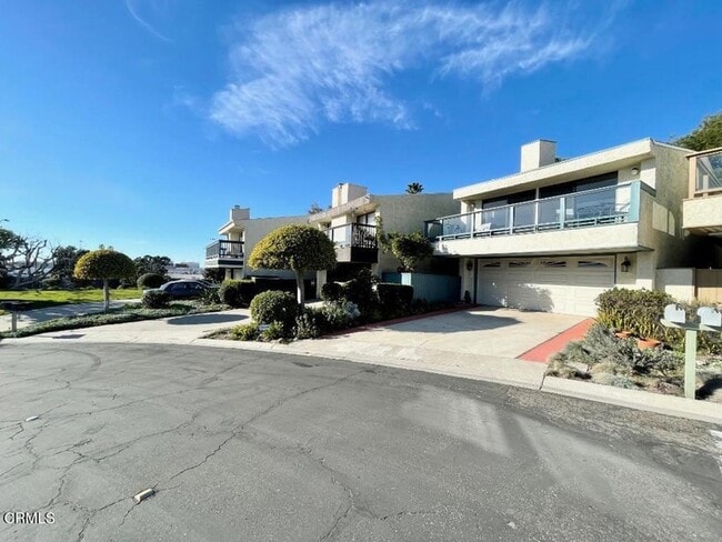 Building Photo - 127 Seaspray Way