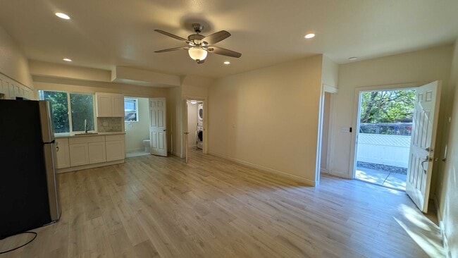 Photo - 112 Bethany Dr Townhome