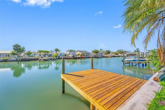 Photo - 7930 Causeway Blvd S House