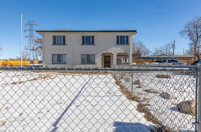 Building Photo - 6890 Monaco St