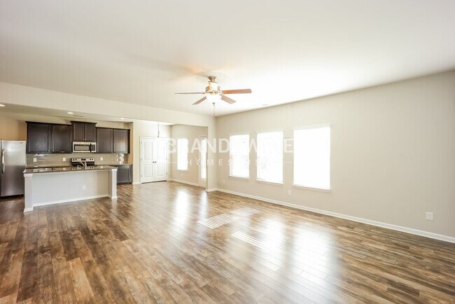Foto del edificio - 31 Cliffbriar Terrace