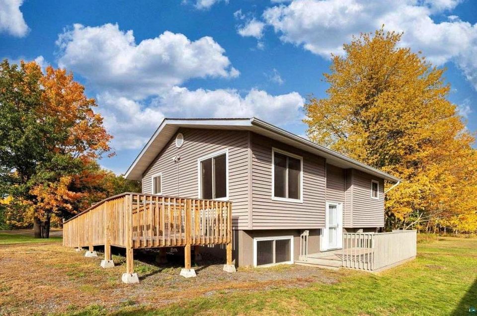 Primary Photo - 6684 County Rd F