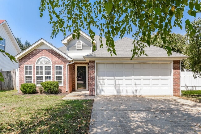 Building Photo - 1443 Rochester Dr