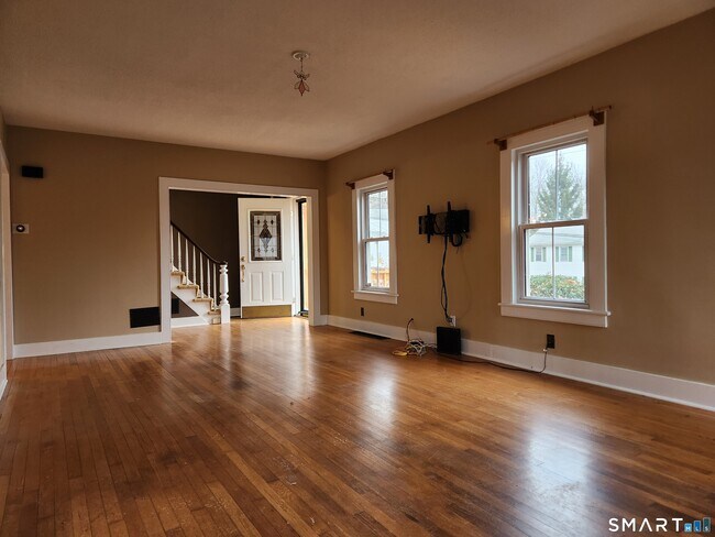 Foto del edificio - 10 Washington Ave