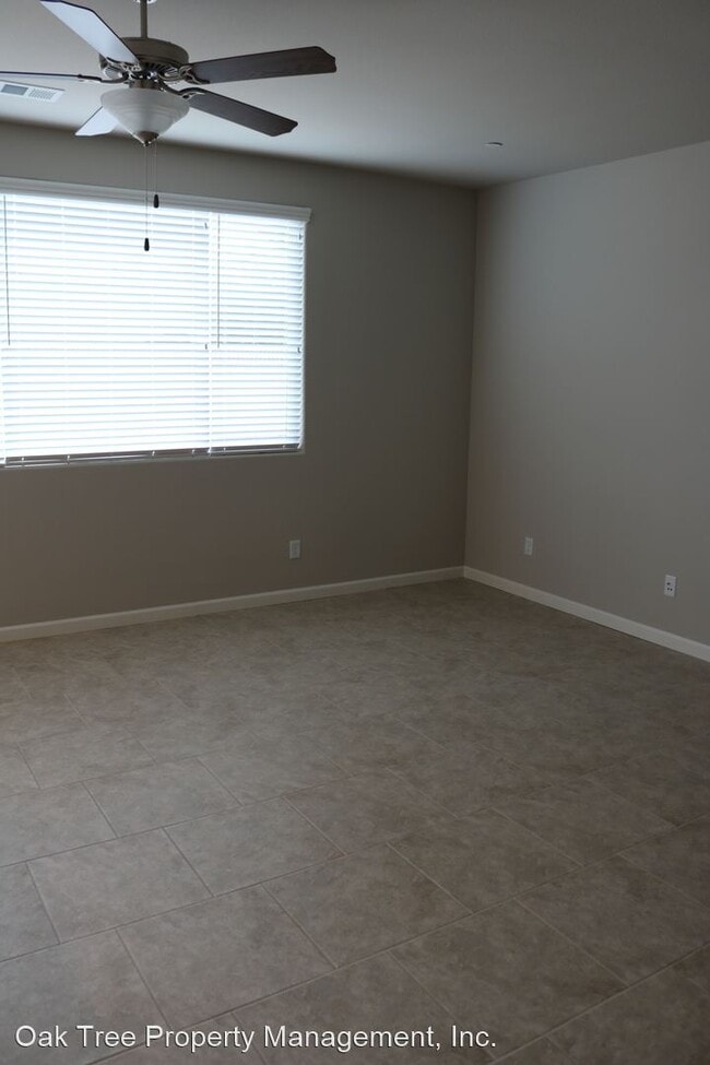 Building Photo - 3 br, 2 bath House - 811 Tuscany Court