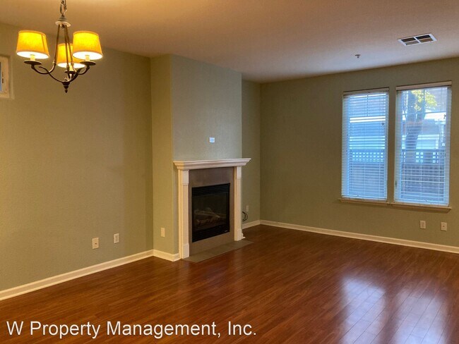 Building Photo - 3 br, 2.5 bath House - 7603 Eckmeyer Court