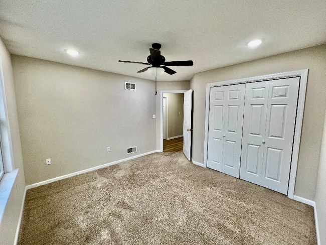 Foto del edificio - 24 Pennridge Ave