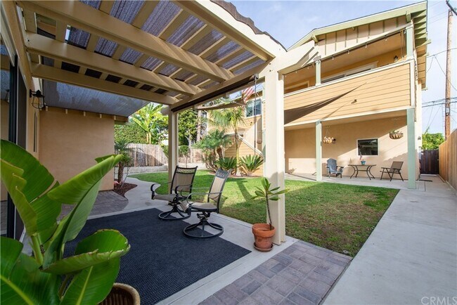 Yard - 1434 Coronado Ave