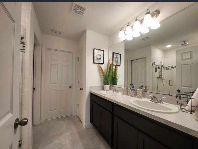 Building Photo - 4903 Conifer Cone Dr