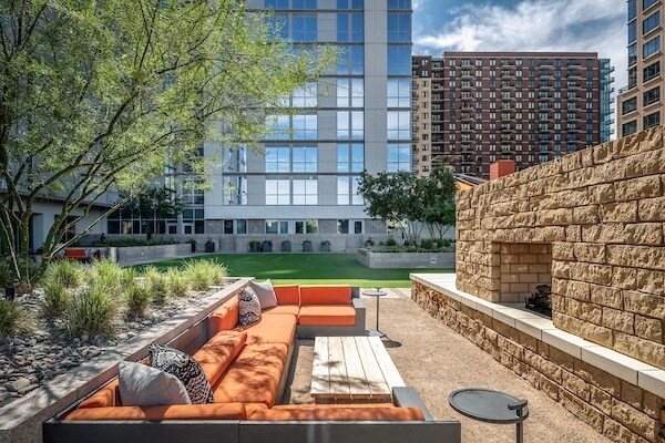 Foto del edificio - Adeline Luxury Living
