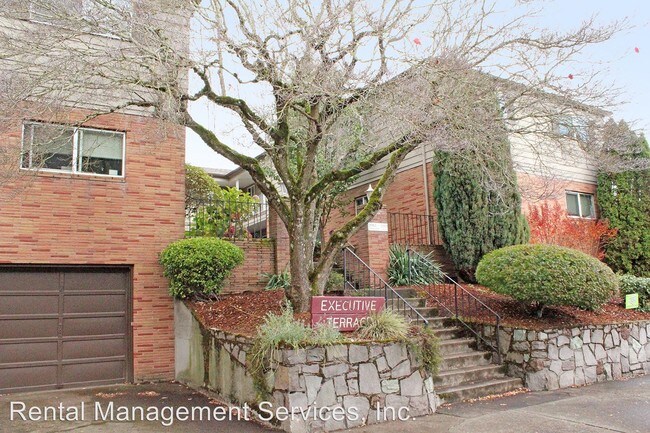 Foto del edificio - 3063-3081 SE Pine St
