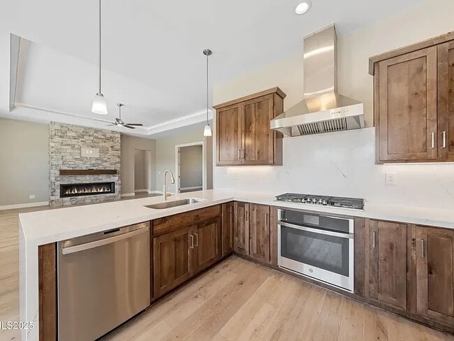 Building Photo - 3701 Cherokee Dr