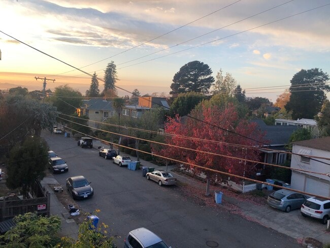 Photo - 1822 Francisco St Apartments