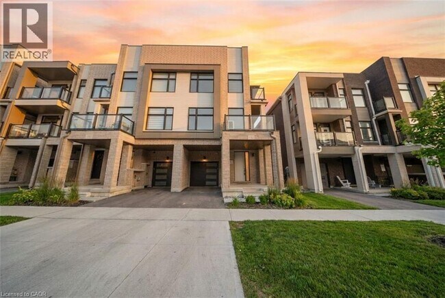 Photo du bâtiment - 1299 Anthonia Trail