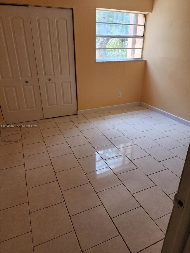 Foto del edificio - 4147 NW 19th St
