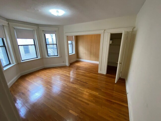 Foto del edificio - 23 Brighton Ave