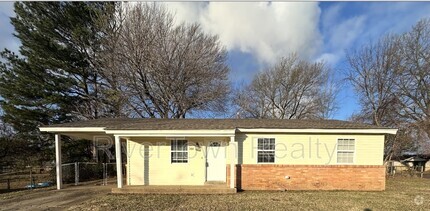 Building Photo - 1841 Vaught Cir