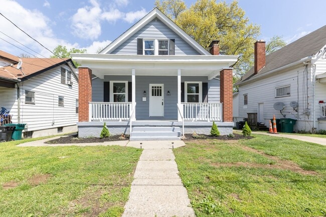 Building Photo - PRICE HILL - Stunning 4 bed 2 bath on quiet cul de sac street