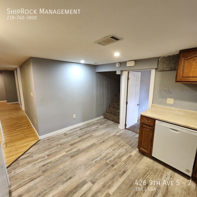 Foto del edificio - 426 9th Ave S