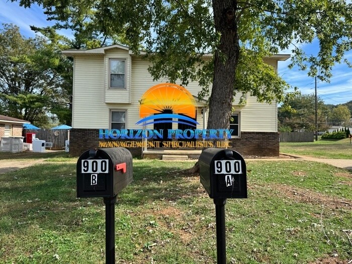 Foto principal - 900 Stevens Ct NE