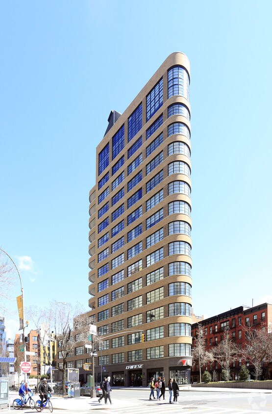 10 Sullivan Apartments New York, NY